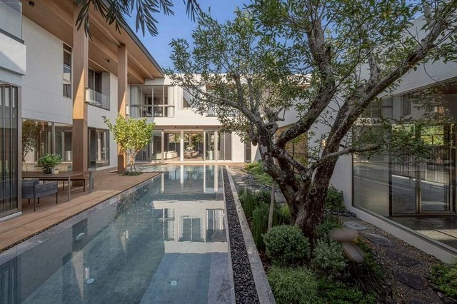 พูลวิลล่าสุดหรู ตกแต่งสวย บรรยากาศดี โครงการ เวิล์ดคลับแลนด์ หางดง 