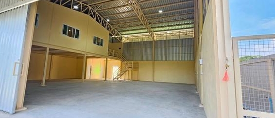 ให้เช่าโกดัง ถนนพัฒนาชนบท 4ลาดกระบัง ขนาด 344 ตรม ใกล้ทางขึ้น-ลงมอเตอร์เวย์