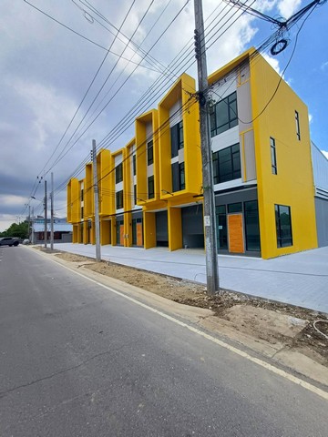 ให้เช่าโกดังออฟฟิศสร้างใหม่หลังมุม450 ตร.มย่านบางใหญ่นนทบุรีซอยกัตนาบางม่วงไฟฟ้า3เฟส30แอมป์