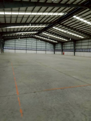 โกดังโรงงานพัฒนานิคมระยองพื้นที่สีเหลือง พื้นที่ใช้สอย   2,500 ตรม สามารถผลิตได้ ขอใบ รง 4 ได้