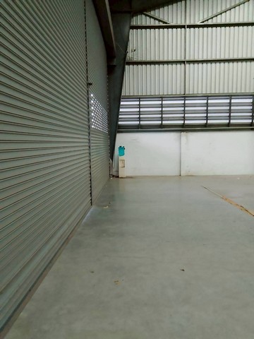 โกดังโรงงานพัฒนานิคมระยองพื้นที่สีเหลือง พื้นที่ใช้สอย   2,500 ตรม สามารถผลิตได้ ขอใบ รง 4 ได้