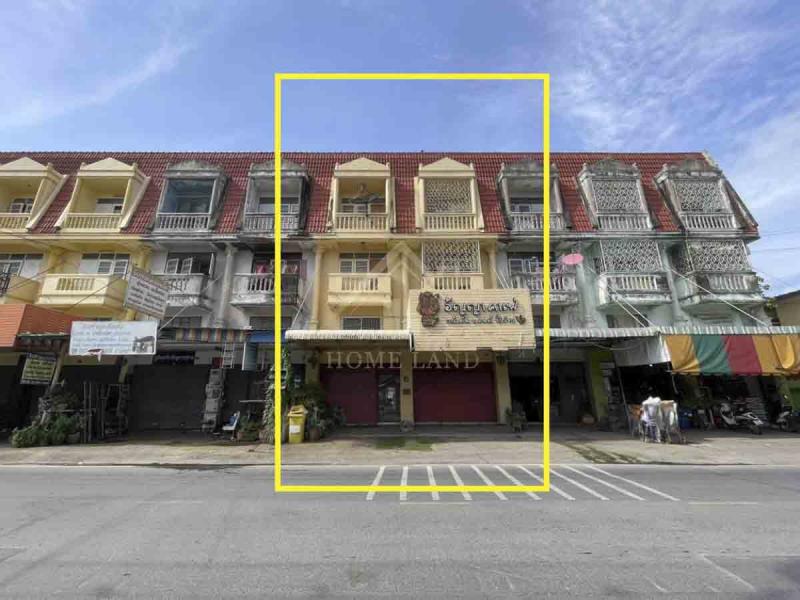 อาคารพาณิชย์ 3.5 ชั้น 2 คูหา ตีทะลุ ติดถนน ซอยบ้านไทรม้า ขายพร้อมกิจการ 