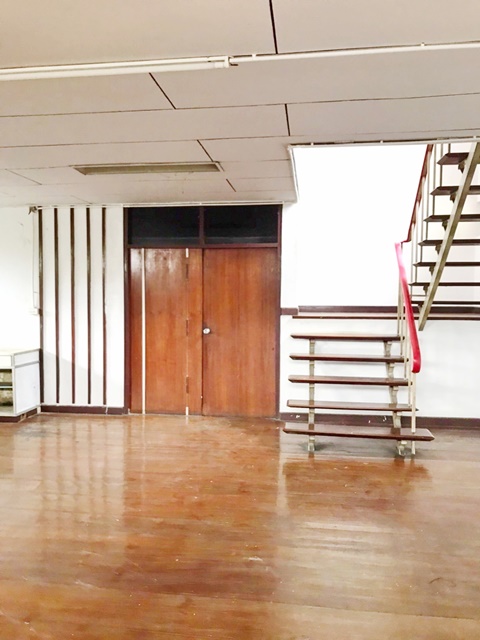 บ้าน 2หลัง  มหิดล นครสวรรค์ ให้เช่า 5นอน ทำรีสอร์ทได้  404ตรม. ปตท เขาเขียว  เพิ่มสระว่ายน้ำได้ บนที่ดิน 2ไร่ อากาศดีมาก 3น้ำ มีแอร์1ตัว