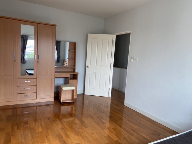 ให้เช่าทาวน์โฮม3ชั้นพร้อมอยู่ย่านโชคชัย4นาคนิวาสลาดพร้าววังหินเขตลาดพร้าวใกล้MRTโชคชัย4