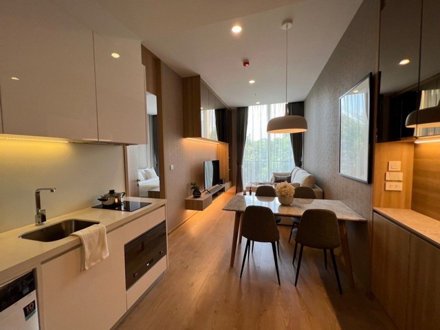 Noble BE 19 spacious safe quiet 2nd floor BTS Asoke