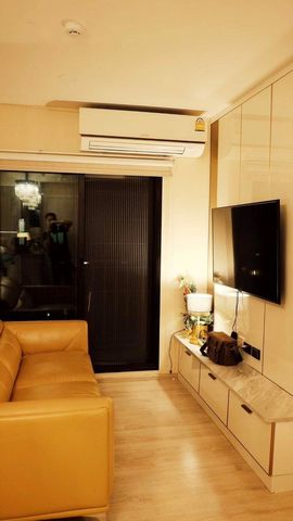 ลดราคาขาย 5.5 ล้าน #เอสเซ็นท์วิลล์ คอนโด 58 ตรม. 2 นอน 2 น้ำ #วิวสระว่ายน้ำ #ใกล้เซ็นทรัลเฟสติวัล #เฟอร์นิเจอร์ครบ #หิ้วกระเป๋าพร้อมเข้าอยู่