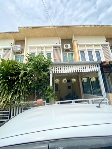 ขายด่วน ทาวน์โฮมพร้อมอยู่โกลเด้นทาวน์ ชัยพฤกษ์ วงแหวน ต. ไทรน้อย อ.ไทรน้อย จ.นนทบุรี