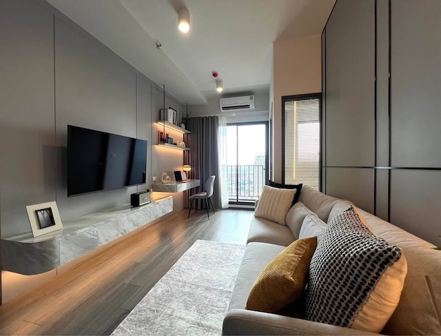 Ideo Sukhumvit Rama 4 Clean safe comfortable 28th floor BTS Phra Khanong