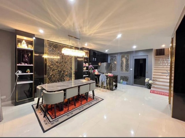 บุราสิริ พัฒนาการ Burasiri Pattanakarn ขนาดที่ดิน 82.5 ตารางวา บ้านสวยพร้อมอยู่