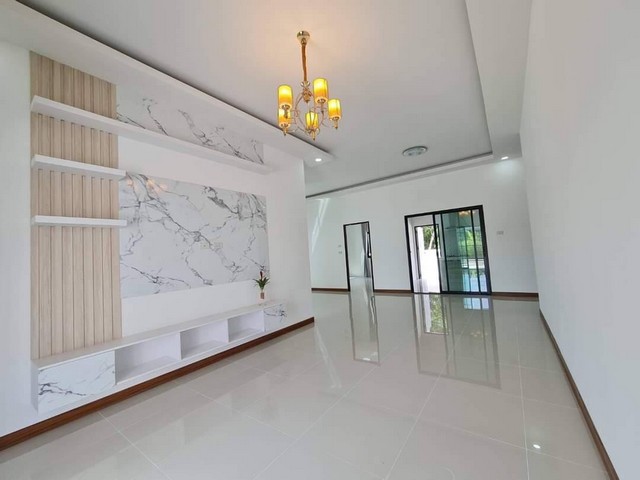 ให้เช่าบ้านเดี่ยวหลังใหญ่ แม่น้ำคู้ซอย2 ใกล้ปลวกแดง ระยอง