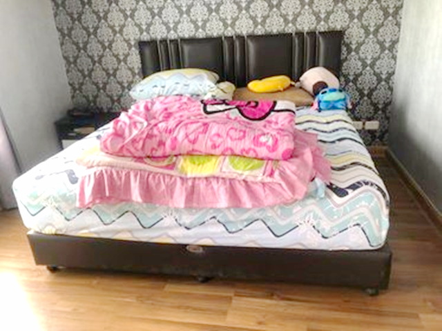 พัฒนาการ38 เดอะไนน์ พร้อมเฟอร์ เครื่องใช้ไฟฟ้า 3 นอน พระราม9 2.2 กม.  MRT คลองกลันตัน 1.6 กม.ให้เช่าทาวน์เฮาส์ 2 ชั้น 26ตร.วา.212 ตร.ม.