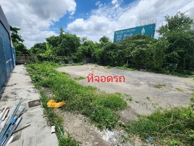 MRTสัมมากร 1.5กม.คลีนิค ร้านอาหาร ให้เช่าอาคารพาณิชย์ 80ตร.วา.260ตร.ม.ทำเลดี ติดถนนใหญ่ .6 นอน 6 น้ำ  บางกะปิ 2.1 กม.