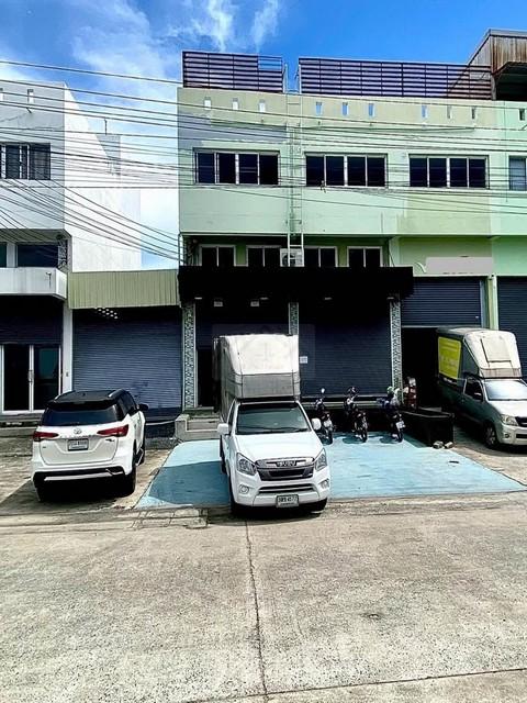 ให้เช่าโกดัง พร้อมออฟฟิตสำนักงาน 1280 ตรม. ย่านกิ่งแก้ว บางพลี ใกล้บิ๊กซี บางพลี