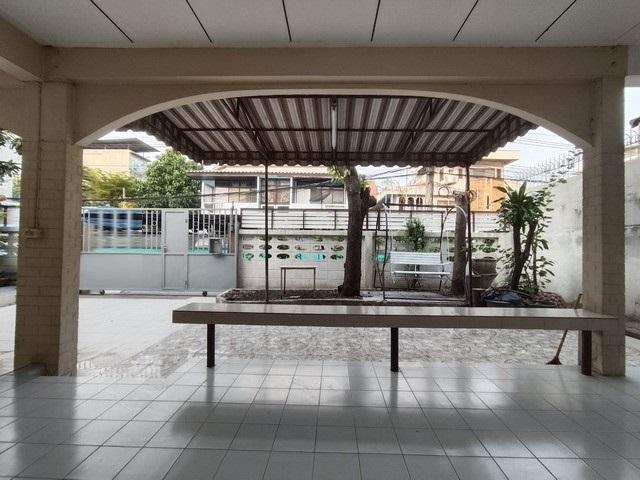 ให้เช่าบ้านเดี่ยว 2 ชั้น 52 ตรว. ลาดพร้าว 122 รามคำแหง 65 ใกล้ MRT มหาดไทย 