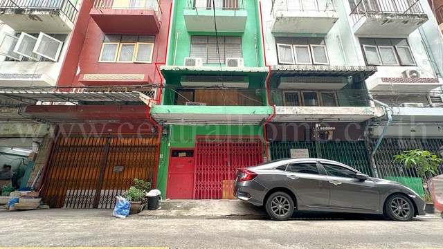 อาคารพาณิชย์ 4 ชั้น หลังฟอร์จูนทาวน์ ถนนอโศก - ดินแดง ใกล้ MRT ศูนย์วัฒนธรรม