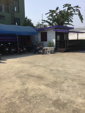 ขายที่ดิน 133 ตร.ว พร้อมสิ่งปลูกสร้างและกิจการ ซอยนิมิตรใหม่4  แปลงมุมติดถนนนิมิตใหม่ ใกล้รถไฟฟ้าสายสีชมพู สถานีตลาดมีนบุรี,สถานีมีนบุรี