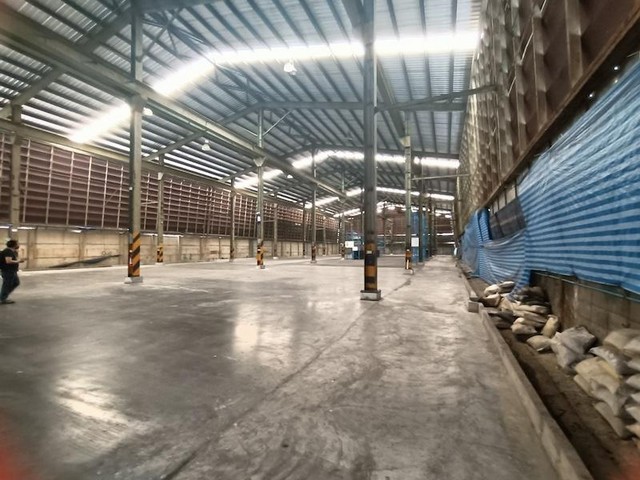 ให้เช่าโกดังคลังสินค้า 2,300 ตรม. ย่านวิภาวดีรังสิต บางเขน  หลักสี่ ใกล้สนามบินดอนเมือง