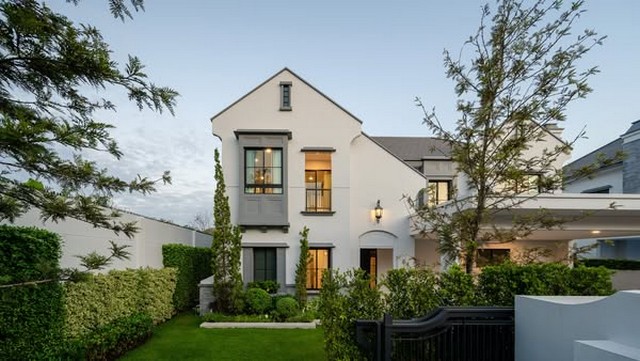 รหัสC6809 ขาย ให้เช่าบ้านหรูสไตล์คลาสสิกฝรั่งเศส โครงการนันทวัน พระราม 9-กรุงเทพกรีฑาตัดใหม่