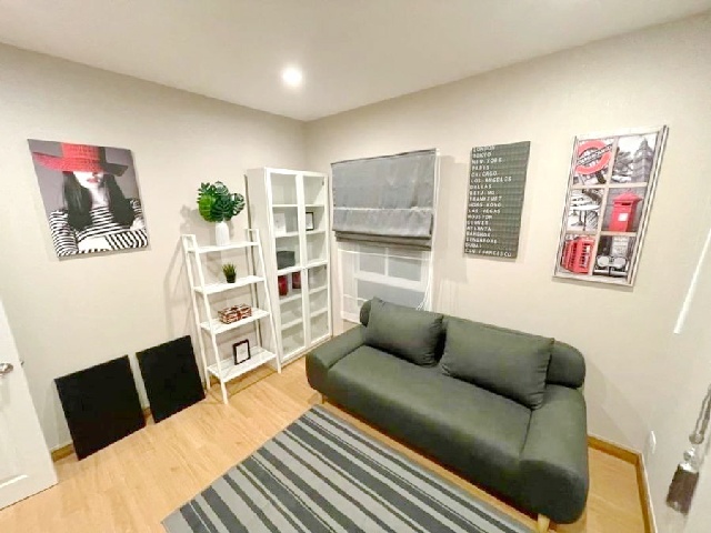 เครื่องใช้ไฟฟ้า 3-4นอน .จัดเต็มเฟอร์ ให้เช่าบ้านเดี่ยวหรู 2 ชั้น ถ.เทพกระษัตรี แม็คโครถลาง 3.4 กม.