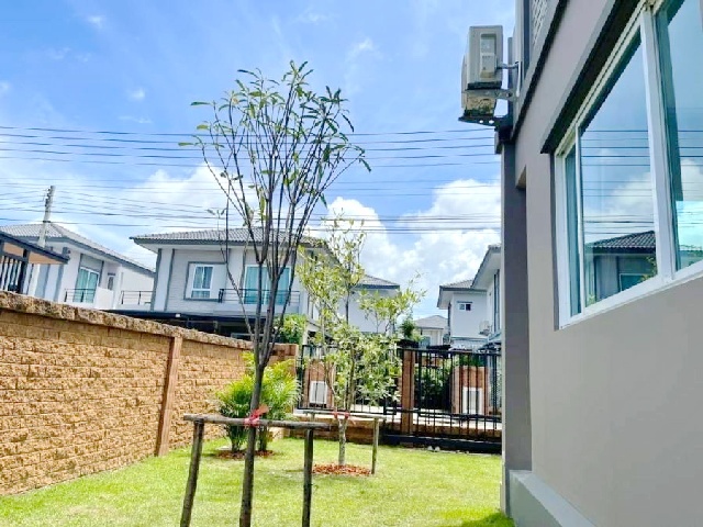 จัดเต็มเฟอร์ เทศบาลเทพกระษัตรี 2.7 กม. แม็คโครถลาง 3.4 กม.ตลาดสด เครื่องใช้ไฟฟ้า 3-4นอนให้เช่าบ้านเดี่ยวหรู 2 ชั้น ถ.เทพกระษัตรี  