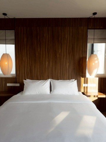 ให้เช่าอาคาร 3 ชั้น ทำเลเยี่ยม ใจกลางนิมมาน ซอย13