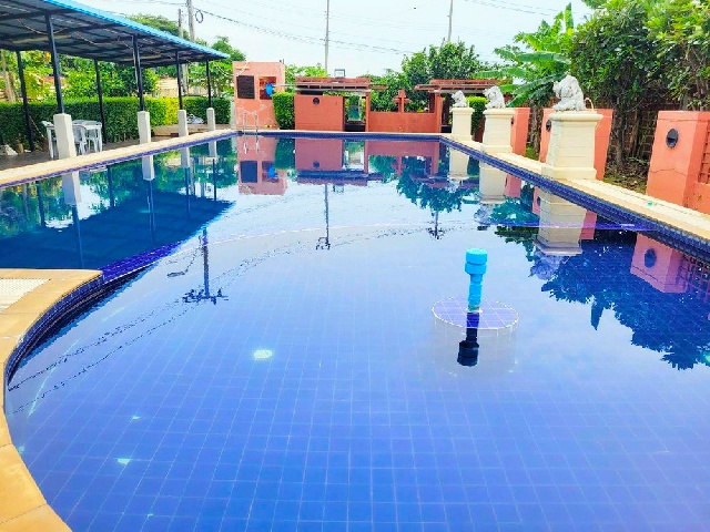 ตลาดยิ่งรวย76 1.8กม.ให้เช่าบ้านเดี่ยว 2 ชั้น  ติดถนนใหญ่ ถูกที่สุด BigC ตลาดประชาอุทิศ90 1.4กม. 3นอน 3น้ำ