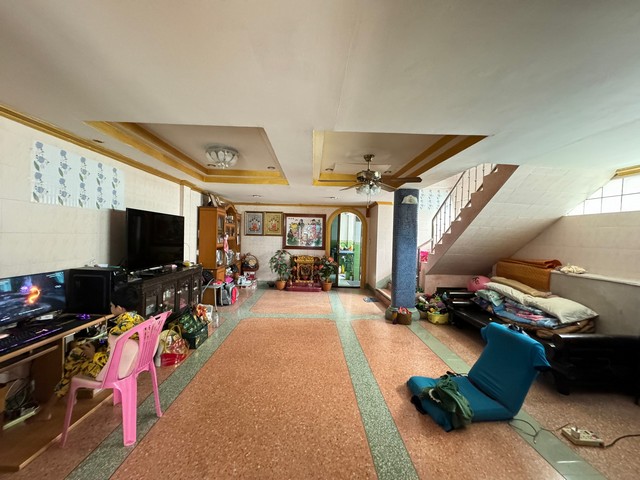 ขายทาวน์เฮาส์สิวารัตน์4 ทาวเฮาส์เทียนดัดสามพราน ต.บางช้าง อ.สามพราน จ.นครปฐมถนนกว้างขวางไม่พลุกพล่าน