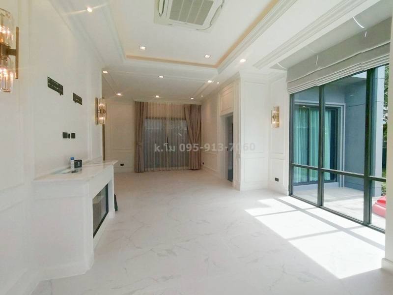 ขายทาวน์เฮ้าส์หมู่บ้านณัฐยาซอย 3 อยู่หน้าค่ายกำแพงเพชรกระทุ่มแบน  ต.คลองมะเดื่อ อ.กระทุ่มแบน จ.สมุทรสาคร