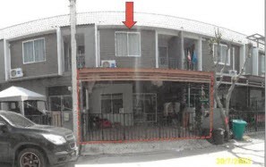 ขายทาวน์เฮ้าส์มือสอง อำเภอลำลูกกา จังหวัดปทุมธานี โครงการ เดอะคัลเลอร์พรีเมียม