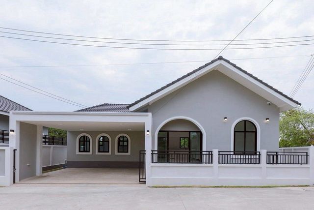 โซนหางดง ขายเพียง 2.25 ล้าน 50 ตรว. #บ้านสร้างใหม่ #Modern House #European Style #ขายต่ำกว่าราคาประเมิน #พร้อมเข้าอยู่