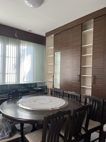 ให้เช่าบ้านมีทะเลสาบ ถนนรัตนาธิเบศร์ ใกล้บิ๊กซีบางใหญ่-อีเกียบางใหญ่  หมู่บ้านชลลดา บางบัวทอง   ใกล้รถไฟฟ้าสายสีม่วง สถานีบางพลู