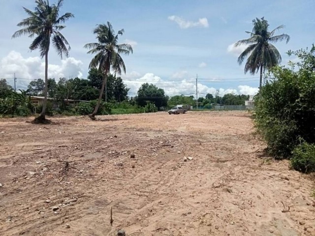 ขายที่ดินโรงโป๊ะ-ตะเคียนเตี้ย ติดถนนคอนกรีต ใจกลางชุมชน  FP-L0731