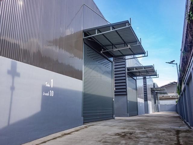 ให้เช่าโกดัง NEW ถนนเฉลิมพระเกียรติ ร.9 ซอย 38 อ่อนนุช ประเวศ ใกล้สนามบินสุวรรณภูมิ 