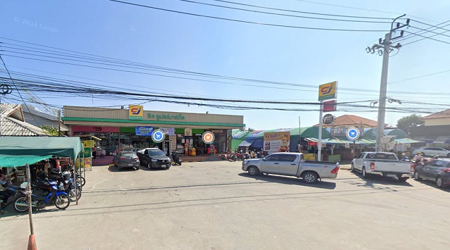 ขายที่ดิน พร้อมบ้านไม้ 201ตร.วา.ถูกกว่าประเมินกรมธนารักษ์ MRTบางชัน 1.6 กม. 841ตร.ม. MRT เศรษฐบุตรบำเพ็ญ . ถ.เจริญพัฒนา พระยาสุเรนทร์