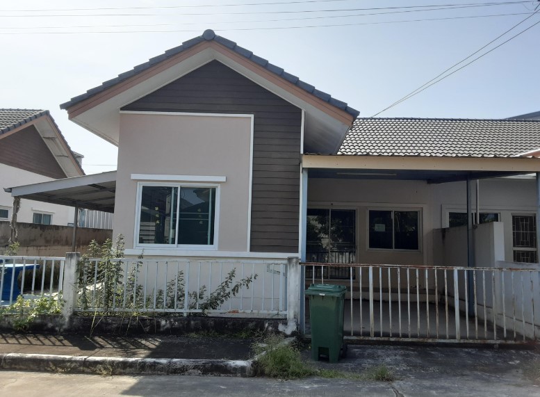 ขายบ้านแฝดมือสอง อำเภอธัญบุรี จังหวัดปทุมธานี โครงการ ทรัพย์ธานี 3 รังสิต คลอง 9