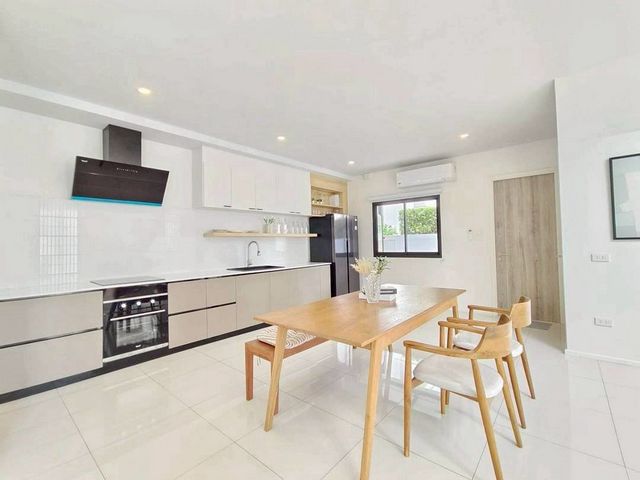 เวิลด์คลับแลนด์ #หางดง ขาย 11.5 ล้าน #บ้านพูลวิลล่าสร้างใหม่ – แปลงมุม #สไตล์โมเดิร์น โถงสูง โล่งโปร่ง พร้อมเข้าอยู่ได้เลย