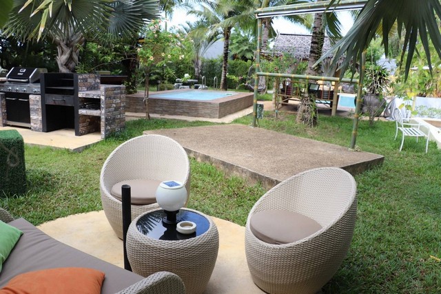 ขาย: รีสอร์ตหรู 14 ห้องนอน ใกล้หาดสวนสน - ระยอง กรรมสิทธิ์: ชื่อบริษัท