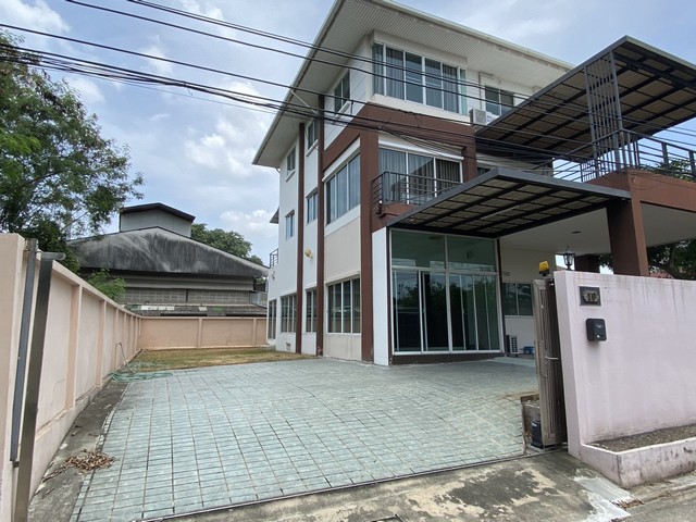 P777 ให้เช่า บ้านเดี่ยว ย่านลาดปลาเค้า เลียบด่วน ใกล้มหาวิทยาลัยเกษตร สุกี้ตี๋น้อย พหลโยธิน เสนานิคม