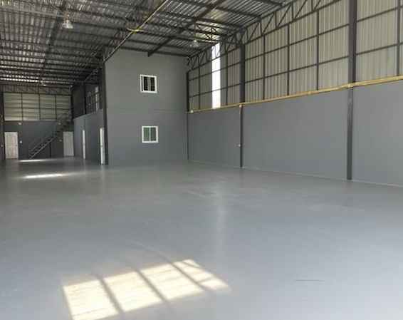 ให้เช่าโกดัง มีที่พักคนงาน  อ.ลำลูกกา จ.ปทุมธานี 400 ตร.ม. มี 4 ห้องนอน 2 ห้องน้ำ