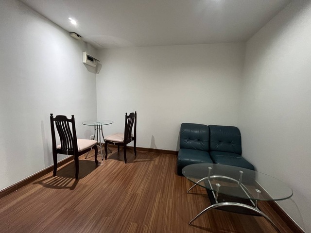 ขายด่วน คอนโด ไดมอนด์ รัชดา ซิตี้ พลัส ติด MRT ห้วยขวาง ราคา 1.9ลบ.