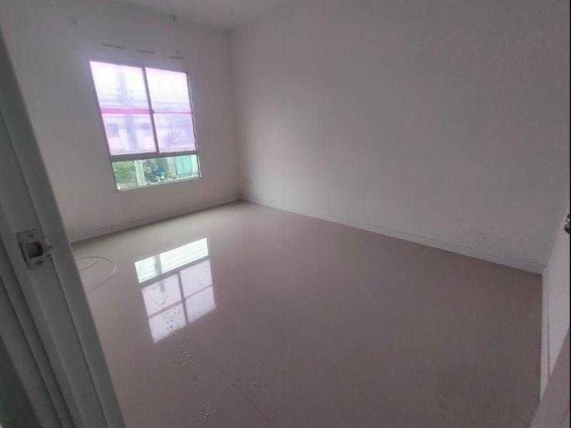 ขายทาวน์เฮ้าส์มือสอง อำเภอคลองหลวง จังหวัดปทุมธานี โครงการ พฤกษา 64/2