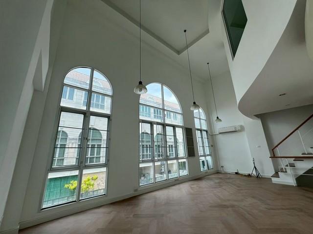 ให้เช่าทาวน์โฮม 4 ชั้น 32 ตรว. ลาดพพร้าว-วังหิน ใกล้รัชดาภิเษก 32 เสนานิคม พหลโยธิน