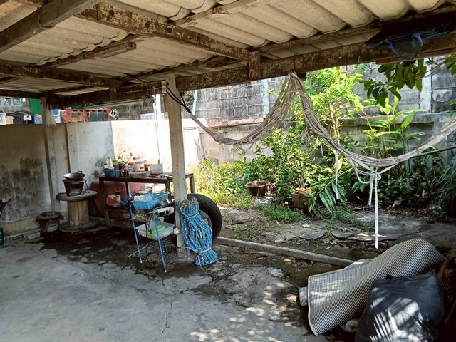 ขายบ้านหัวมุม 2 ห้องนอน 1 ห้องน้ำ พร้อมอยู่ ในโครงการการเคหะแห่งชาติ นครสวรรค์   ZK485