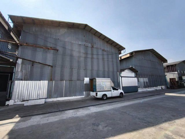 เช่าโกดังพร้อมใช้งานติดถนนเศรษฐกิจ1 อยู่ใกล้แยกอ้อมน้อย กระทุ่มแบน สมุทรสาคร