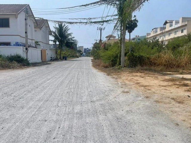 ขายที่ดินใกล้หาดจอมเทียนเข้าออกได้ 2 ทาง ตำบลหนองปรือ  อำเภอบางละมุง  จังหวัดชลบุรี