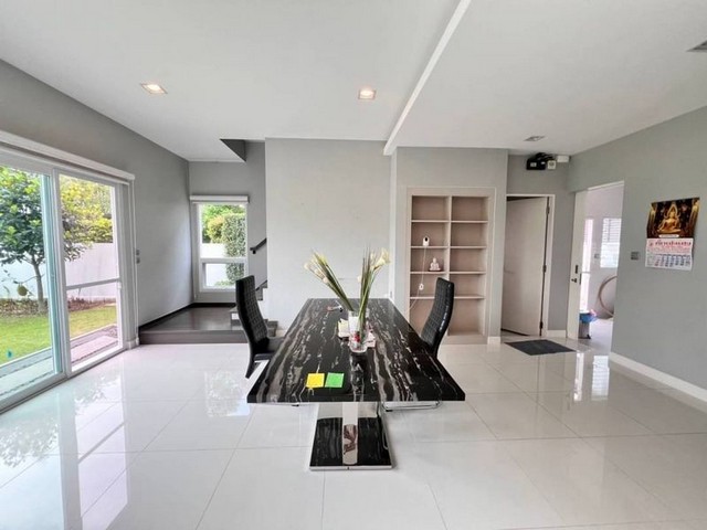 บ้านเดี่ยวหลังใหญ่ 2 ชั้น แปลงมุม โครงการ แลนด์แอนด์เฮ้าส์ สันทราย