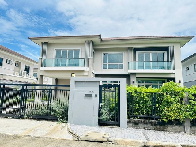 ขายบ้านเดี่ยว  2 ชั้น The Palm Krungthep Kreetha-Wongwaen (เดอะ ปาล์ม กรุงเทพกรีฑา-วงแหวน)   