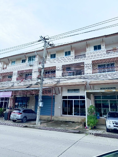 เมกะ บางนา 4กม.23ตร.วา.APL สุวรรณภูมิ กิ่งแก้ว10-18  อาคารพาณิชย์ 3.5 ชั้น 353ตร.ม. ไทย-จีน 3.5 กม. 3 นอน 3 น้ำ ถ.บางนา-ตราด 