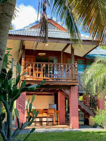 บ้านเดี่ยว ว่างให้เช่า 1หอน 1น้ำ ติดหาดละไม วิวสวย ต.มะเร็ต อ.เกาะสมุย จ.สุราษฏร์ฯ