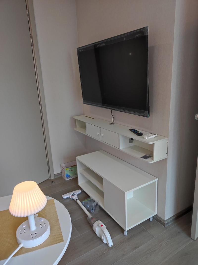 ให้เช่าคอนโด เดอะ โพลิแทน อควา The politan aqua ชั้น33 ห้อง25ตรม.วิวแม่น้ำ ทิศใต้ ติดฟิล์มกันร้อน ให้เช่าเดือนละ 8500